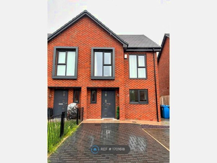 2 Bedroom Semi-Detached House To Rent In Tennyson Road, Swinton, Manchester, M27