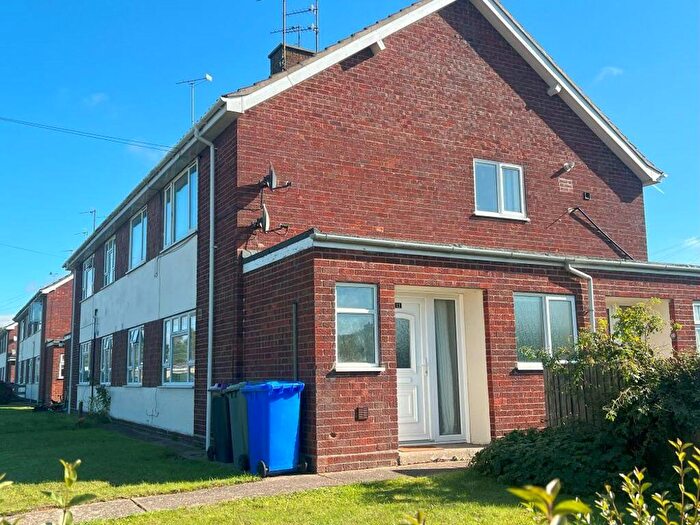 2 Bedroom Flat To Rent In Winter Way, Wyberton, PE21