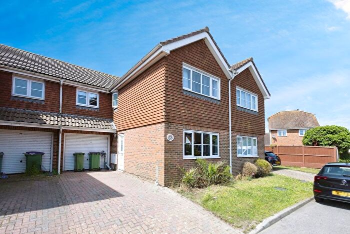 3 Bedroom Semi-Detached House For Sale In Meadow View, Lydd, Romney Marsh, TN29