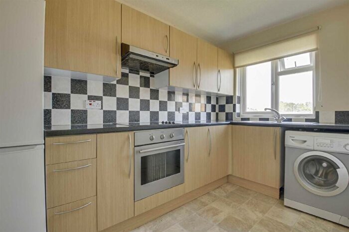1 Bedroom Apartment To Rent In Downs Barn Boulevard, Downs Barn, MK14