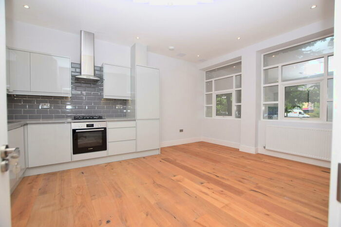 1 Bedroom Ground Flat To Rent In Newfoundland Circus, Bristol, BS2