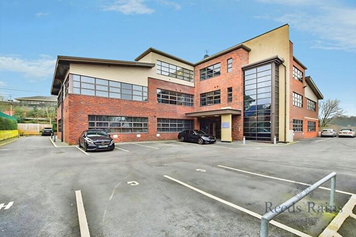 1 Bedroom Apartment To Rent In Macclesfield Road, Wilmslow, Cheshire, SK9