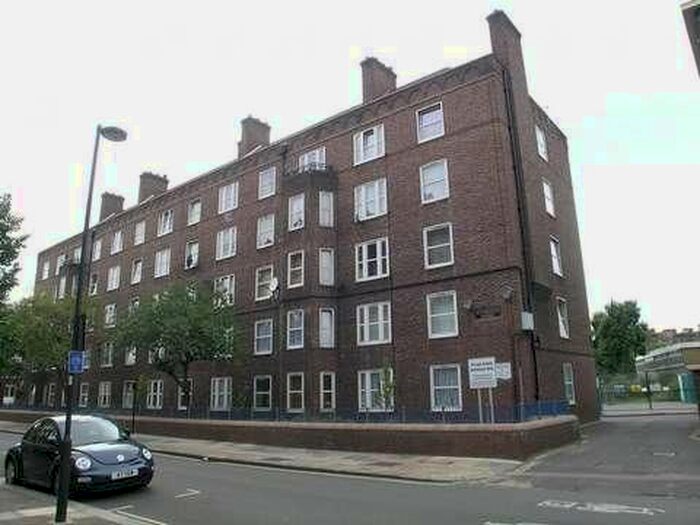 4 Bedroom Flat To Rent In Bolney Street, Oval, SW8