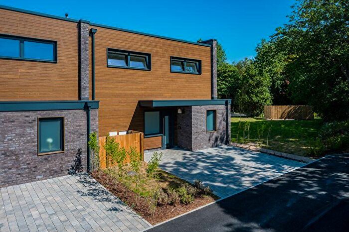 2 Bedroom Mews To Rent In Wybourne Gate, Southport, PR8