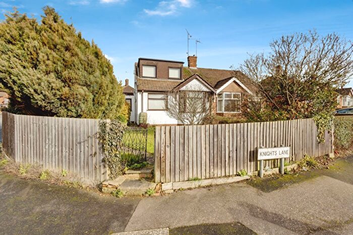 3 Bedroom Semi Detached House For Sale In Knights Lane, Northampton, NN2