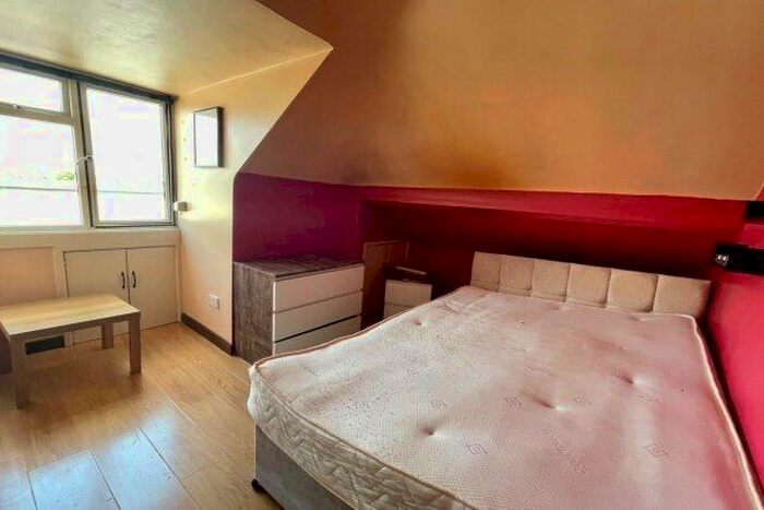 1 Bedroom Flat To Rent In Cranbury Avenue, Southampton, SO14