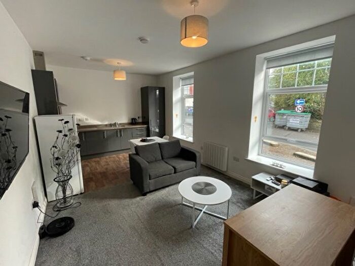 1 Bedroom Flat To Rent In Woodlands Village, Sandal, Wakefield, WF1