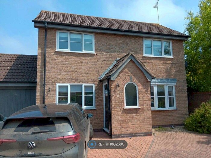3 Bedroom Detached House To Rent In Bloomfield Way, Carlton Colville, Lowestoft, NR33