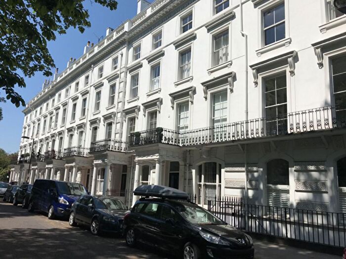 2 Bedroom Flat To Rent In Westbourne Gardens, Royal Oak, W2