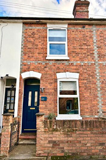 2 Bedroom Terraced House For Sale In Edgehill Street, Reading, RG1