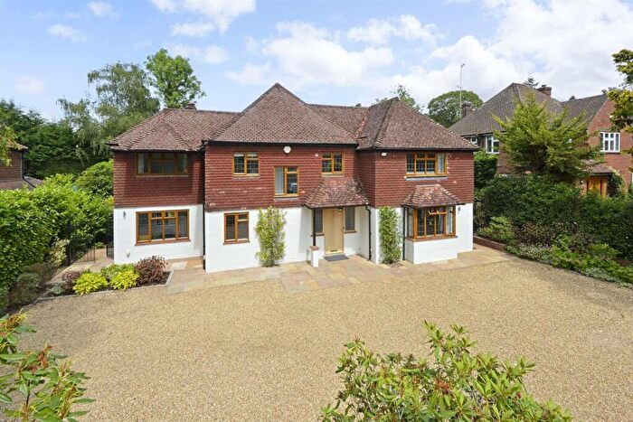 5 Bedroom Detached House For Sale In Grantley Avenue, Wonersh Park, Guildford, GU5