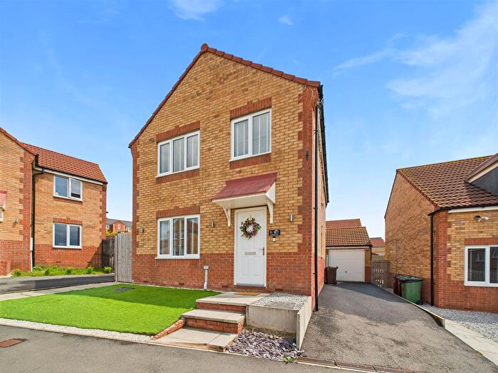 4 Bedroom Detached House For Sale In Pineberry Way, Knottingley, WF11