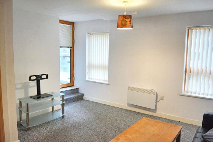 1 Bedroom Apartment To Rent In Lord Street, Britton House, M4