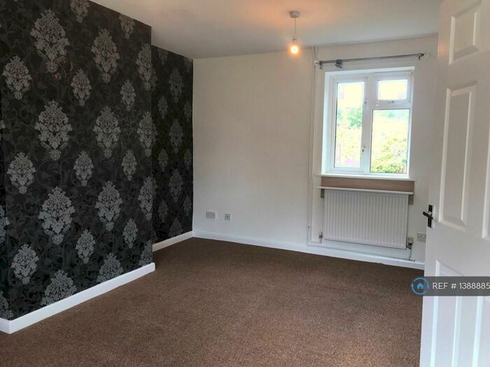 2 Bedroom Semi-Detached House To Rent In Houfton Road, Mansfield, NG18