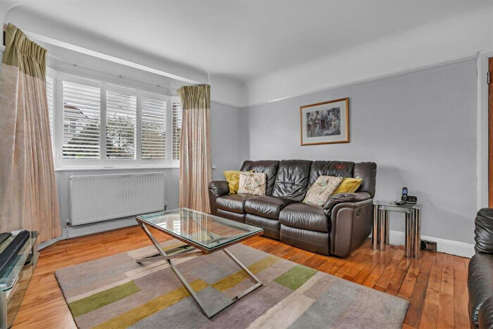 3 Bedroom Terraced House To Rent In Priestley Gardens, Romford, Essex, RM6