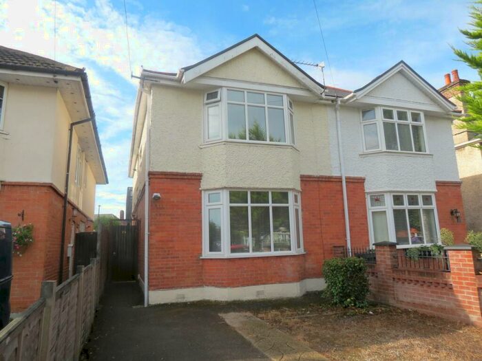 4 Bedroom House To Rent In Bedroom Semi Detached House In Winton, BH3