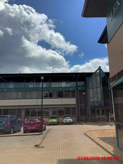 1 Bedroom Flat To Rent In Fishponds Road, Wokingham, RG41