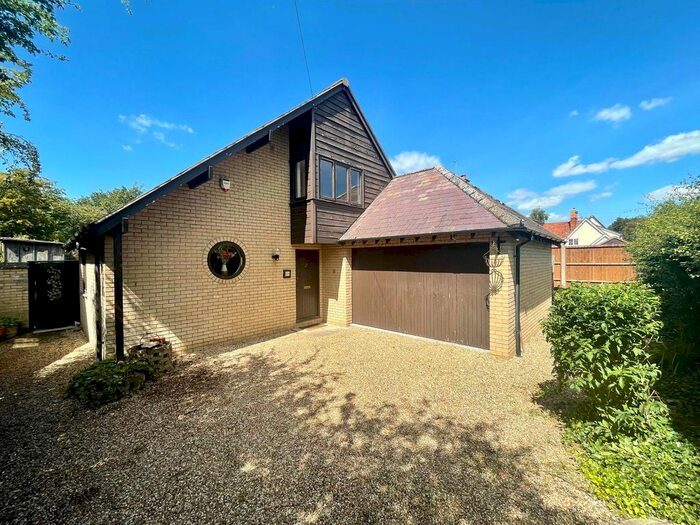3 Bedroom Detached House To Rent In South End, Bassingbourn, SG8