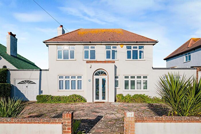 5 Bedroom Detached House For Sale In Corsica Road, Seaford, BN25