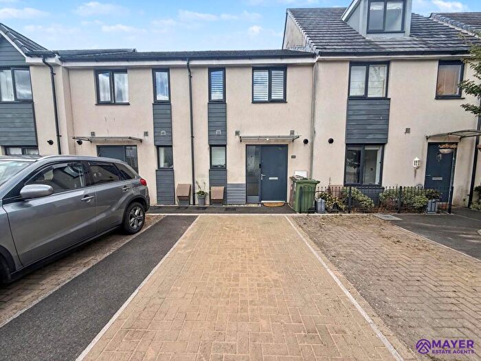 2 Bedroom Terraced House For Sale In Pennycross Close, Plymouth, PL2