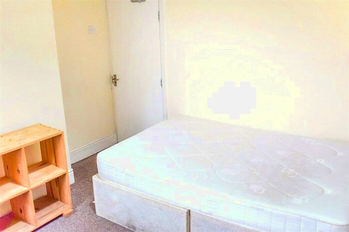 5 Bedroom Semi-Detached House To Rent In Derby Road, Fallowfield, Manchester, M14