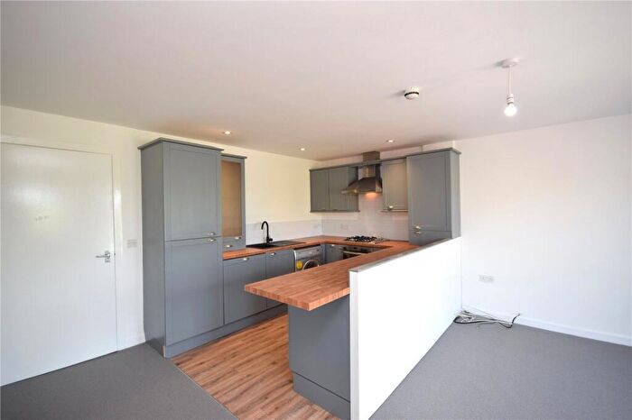 2 Bedroom Apartment To Rent In Pavilion House, York Road, Leeds, LS14