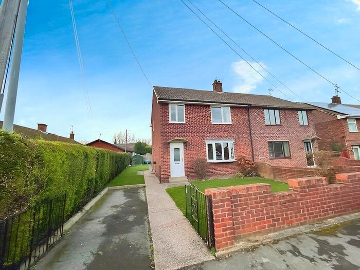 3 Bedroom Semi-Detached House To Rent In Trinity Crescent, East Markham, Newark, Nottinghamshire, NG22