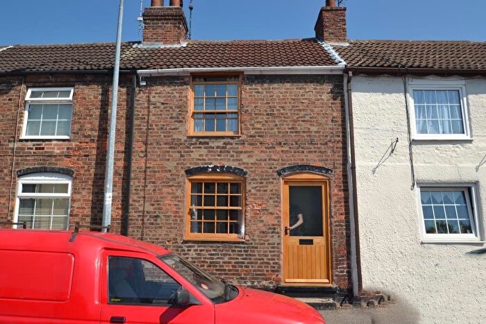 2 Bedroom Property To Rent In Church Street, Sutton-On-Hull, Hull, HU7