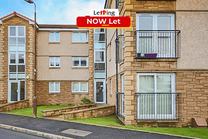 2 Bedroom Flat To Rent In Newlands Court, Bathgate, EH48