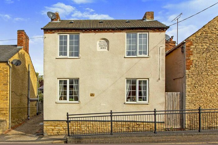 2 Bedroom Terraced House For Sale In West Street, Stanwick, Wellingborough, NN9