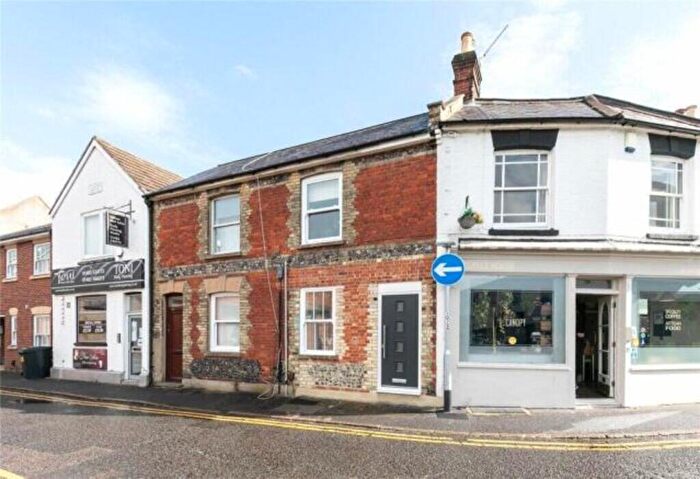 1 Bedroom Ground Maisonette To Rent In Haydon Place, Guildford, GU1