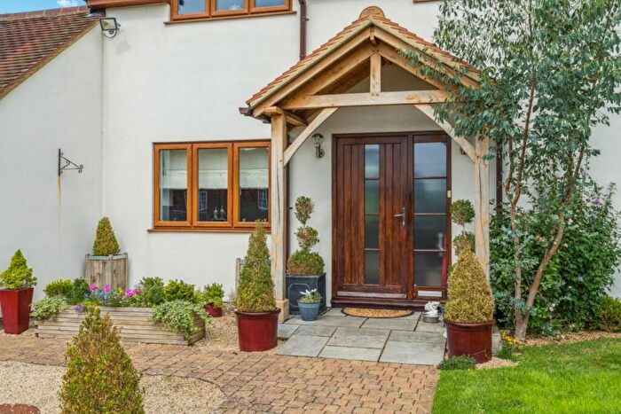 4 Bedroom Detached House For Sale In Townsend, Quainton, HP22
