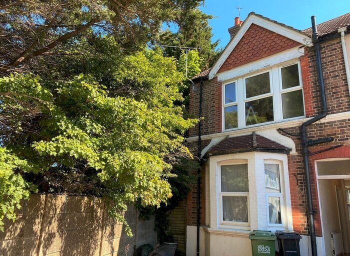 2 Bedroom End Of Terrace House To Rent In Leopold Road, Bexhill-On-Sea, TN39