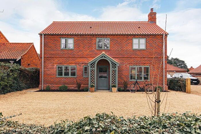 3 Bedroom Detached House For Sale In Fleur Home In The Heart Of Blakeney, NR25