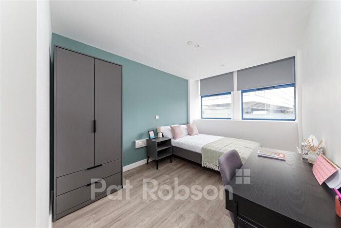 2 Bedroom Apartment To Rent In Cuthbert House, Manor Chare, Newcastle Upon Tyne, NE1