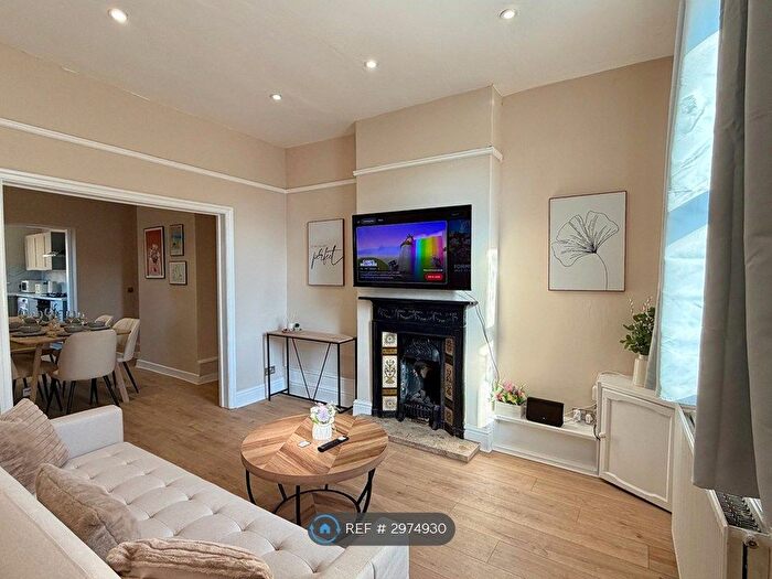 3 Bedroom End Terrace House To Rent In Green Lane, Liverpool, L23