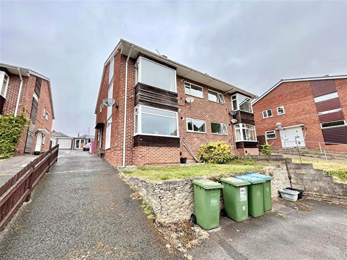 2 Bedroom Maisonette To Rent In Furze Close, Southampton, SO19