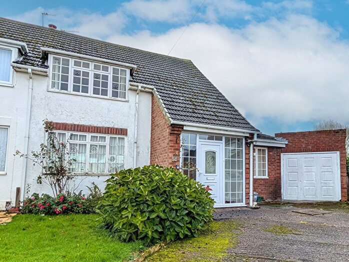 3 Bedroom Semi Detached House For Sale In Trenleigh Gardens, Trench, Telford, Shropshire, TF2