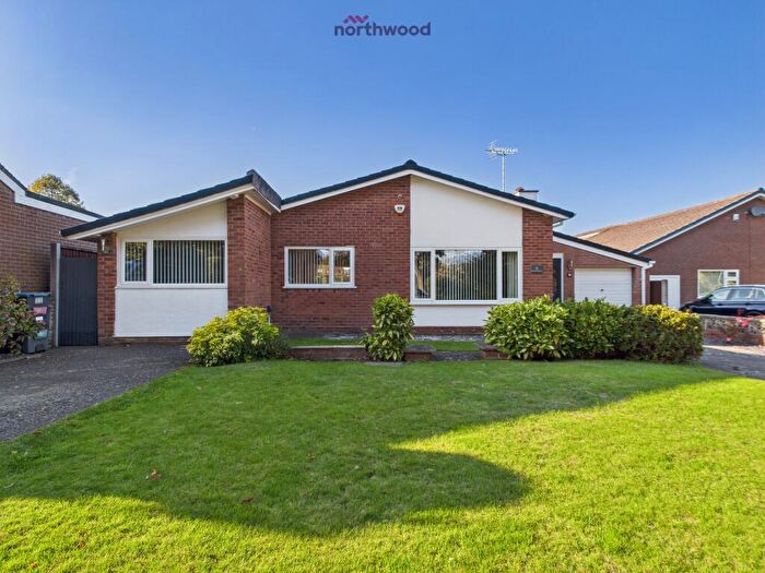 4 Bedroom Detached Bungalow For Sale In Heol Dinas, Wrexham, LL12
