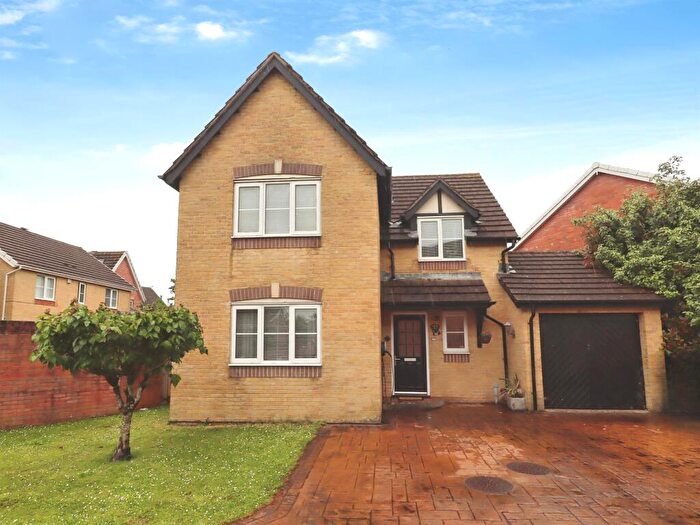 4 Bedroom Detached House For Sale In Palmers Drive, Cardiff, CF5