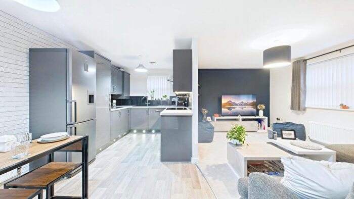 2 Bedroom Apartment For Sale In Mallard Chase, Hatfield, Doncaster, South Yorkshire, DN7