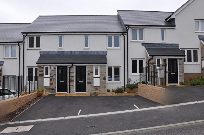 2 Bedroom Terraced House To Rent In Bickland View, Falmouth, TR11