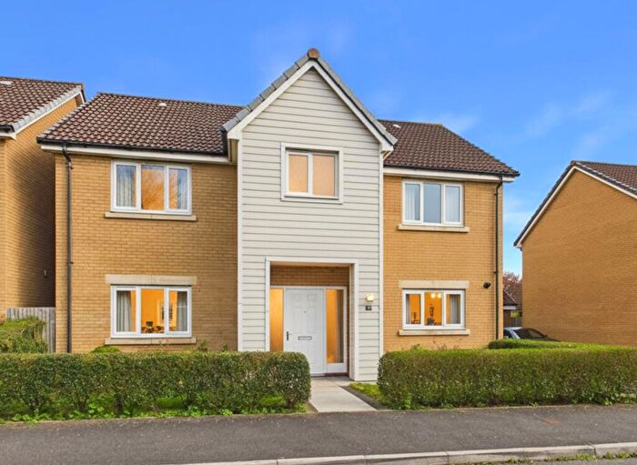 5 Bedroom Detached House For Sale In Mountbatten Drive, Exeter, Devon, EX2