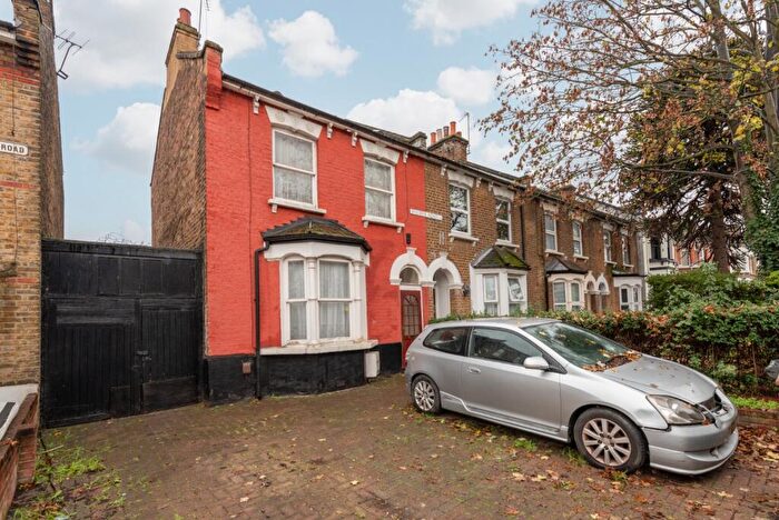4 Bedroom Terraced House For Sale In Bulwer Road, Leytonstone, London, E11