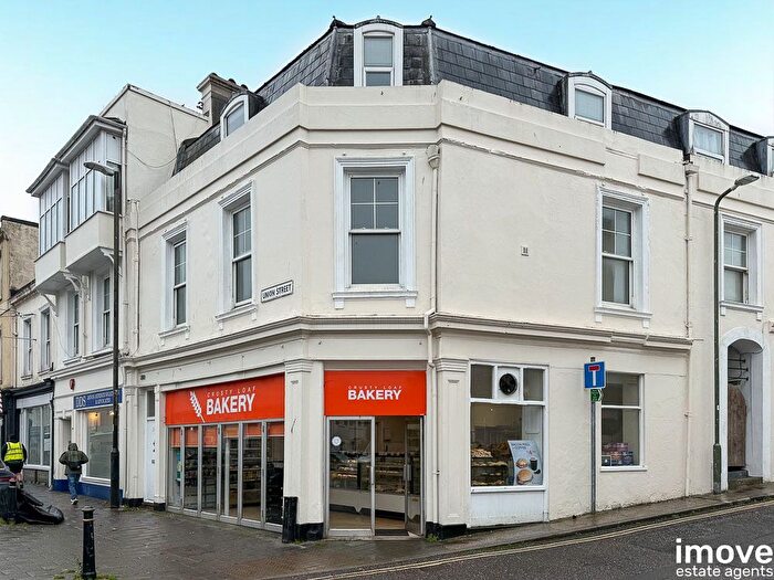 1 Bedroom Flat To Rent In Union Street, Torquay, TQ2