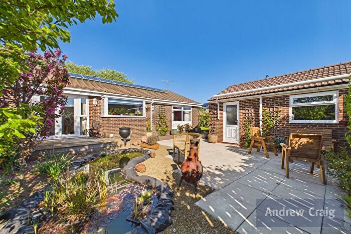 3 Bedroom Bungalow For Sale In Melness Road, Hazlerigg, NE13