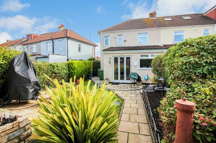 4 Bedroom Semi-Detached House To Rent In Filton Avenue, Filton, Bristol, Gloucestershire, BS34