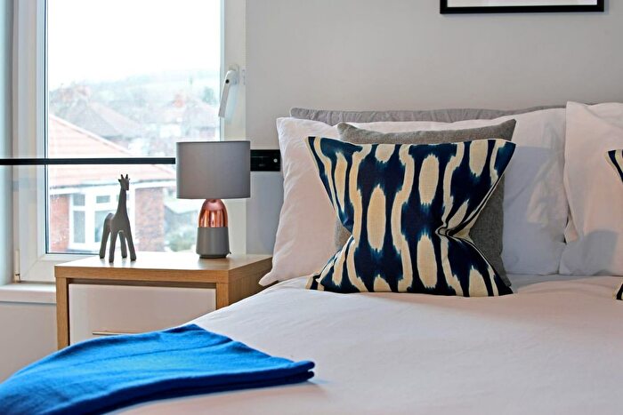 1 Bedroom Hotel To Rent In Cow Close Road, Leeds, LS12