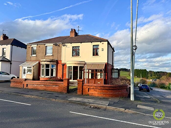 3 Bedroom Semi-Detached House For Sale In Blackburn Road, Oswaldtwistle, BB5