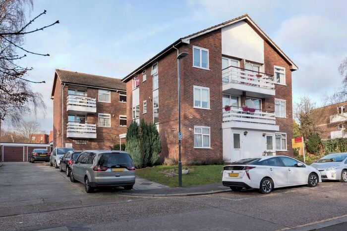 1 Bedroom Apartment To Rent In Stanmore, Harrow, HA7